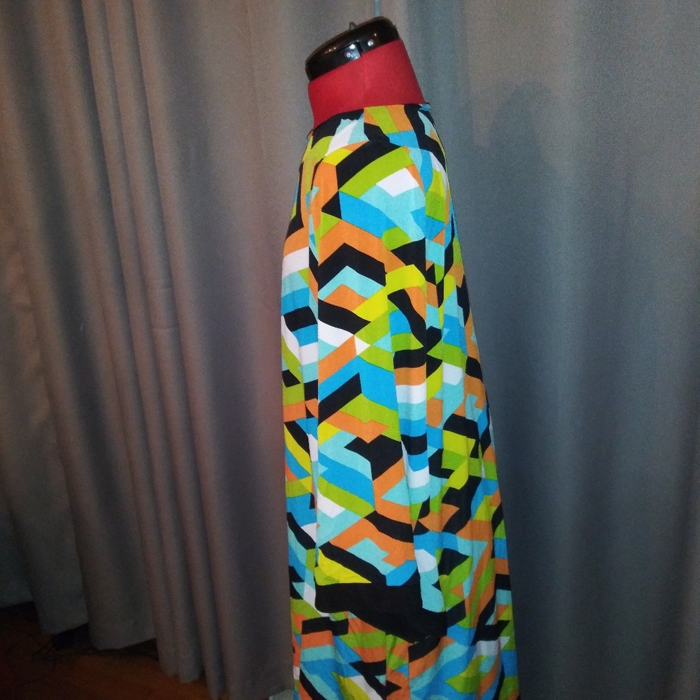 Geometric Dress - Picture 4 of 8